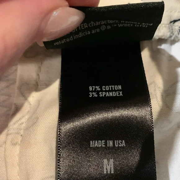 Harry Potter Sketched Magical Pet Print Skirt - Picture 8 of 8